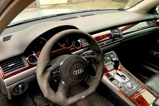 Audi A8 cena 45000 przebieg: 259000, rok produkcji 2003 z Staszów małe 529